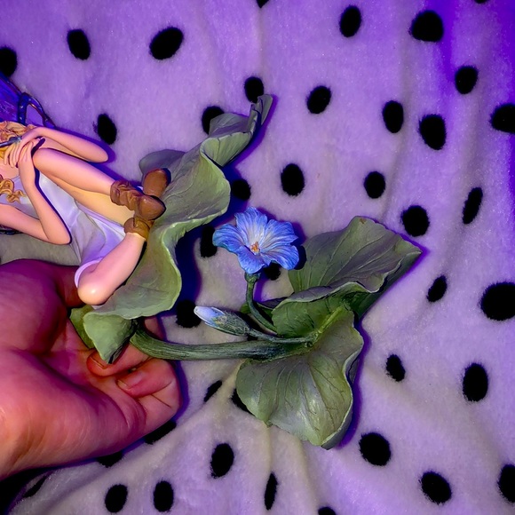 Fairy Statue - Picture 3 of 6